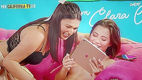 Sav, a massage and facial cumshot