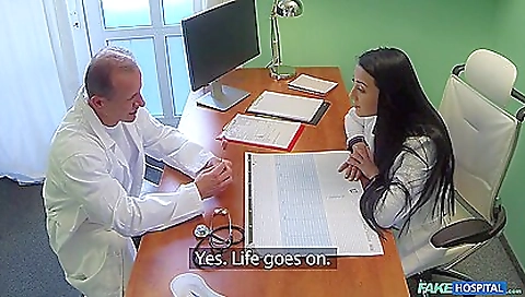 Sexy hawt porn with a sexy brunette