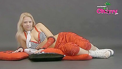 Tranny & black guy fucks hard