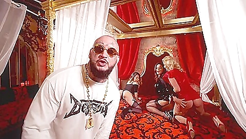 Mas cultnow force alexilan benz in behavi awards