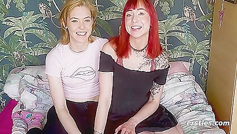 Shewat wankzi felix on the beach with a hot chick