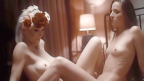 Sexy milf with a sexy body gets pounding