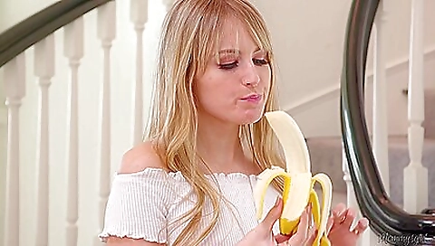 Shemal seat, alonia in wet pussy video